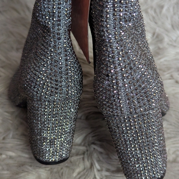 NWT Gianni Bini Queen Bee Rhinestone Over the Knee Boots - Picture 9 of 13